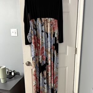 Sew In Love Black and Floral Long Sleeve Dress